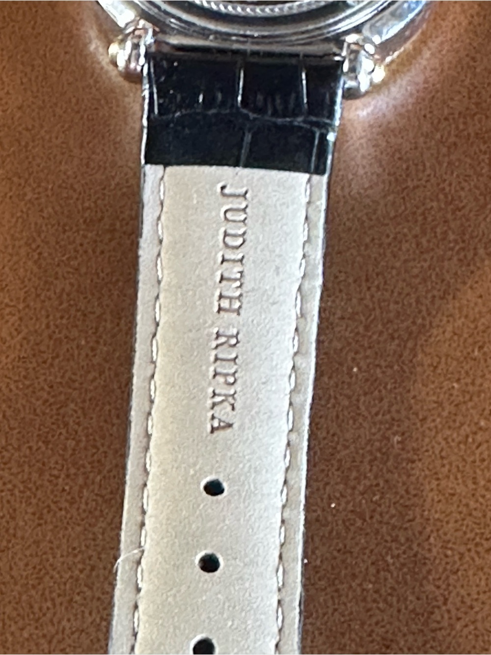 Judith Ripka Floating Crystal Heart Shaker Watch Gold Tone Leather Strap - Picture 14 of 16